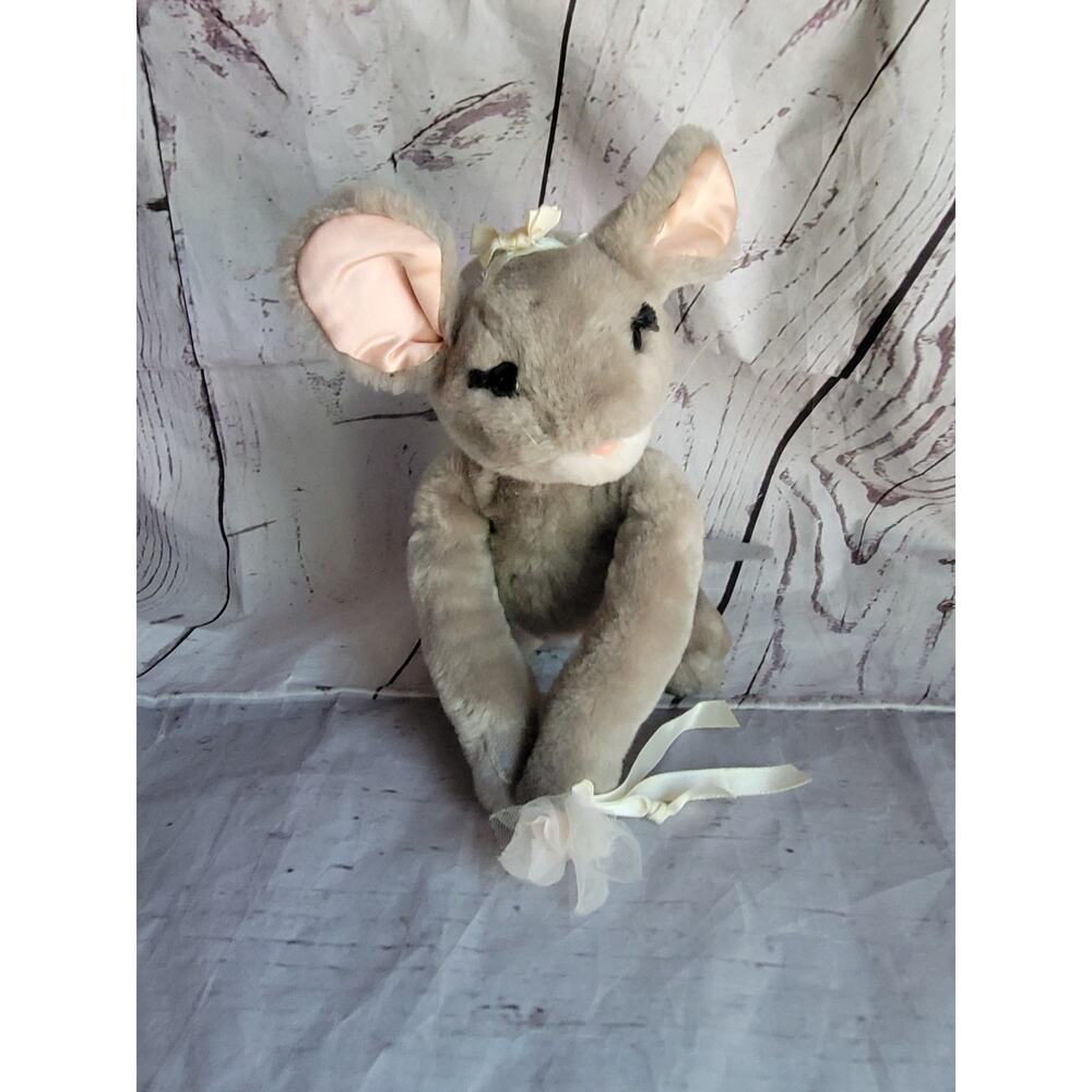 Dakin Vintage Plush 1986 Gray Mouse Bride Bouquet 8in Korea Read